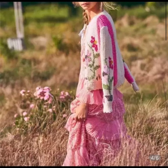 Pretty in Pink Crochet Cardigan NWT - Picture 4 of 11